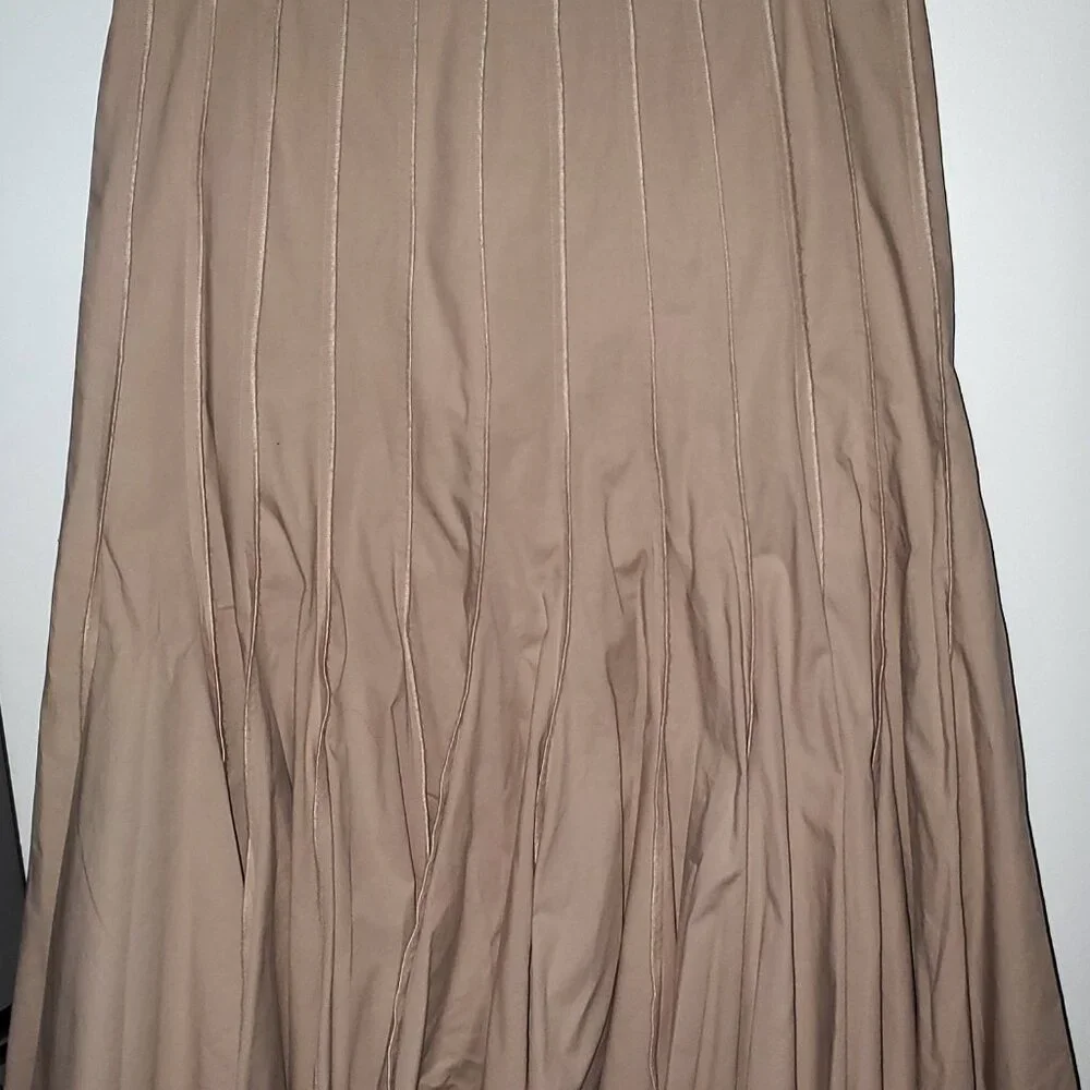 Lena Gabrielle NY pleated skirt knife-pleat khaki, beige,  A-line swing boho - Picture 2 of 9